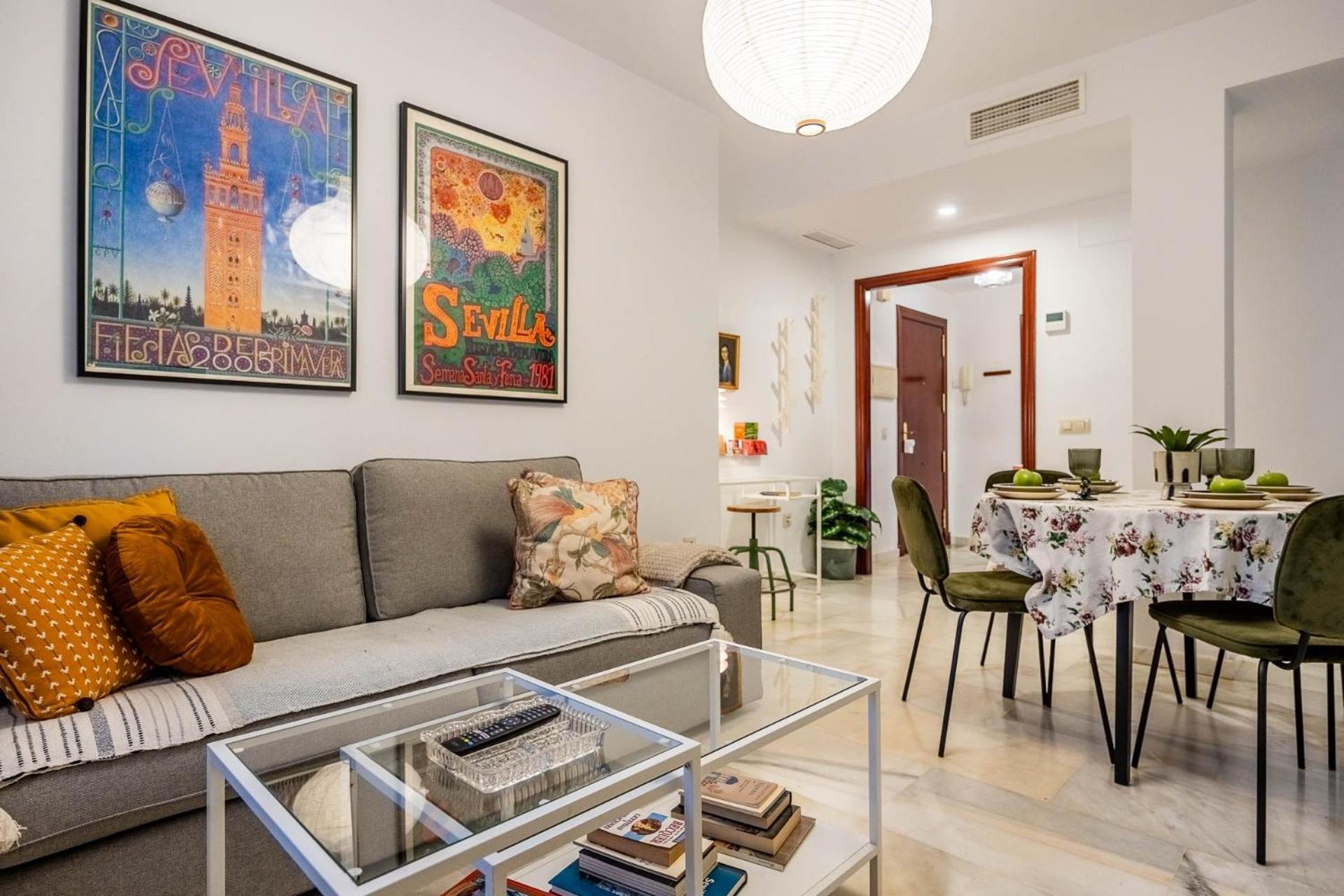 Piso Con Patio Privado Y Parking Nervion Sevilla Екстер'єр фото