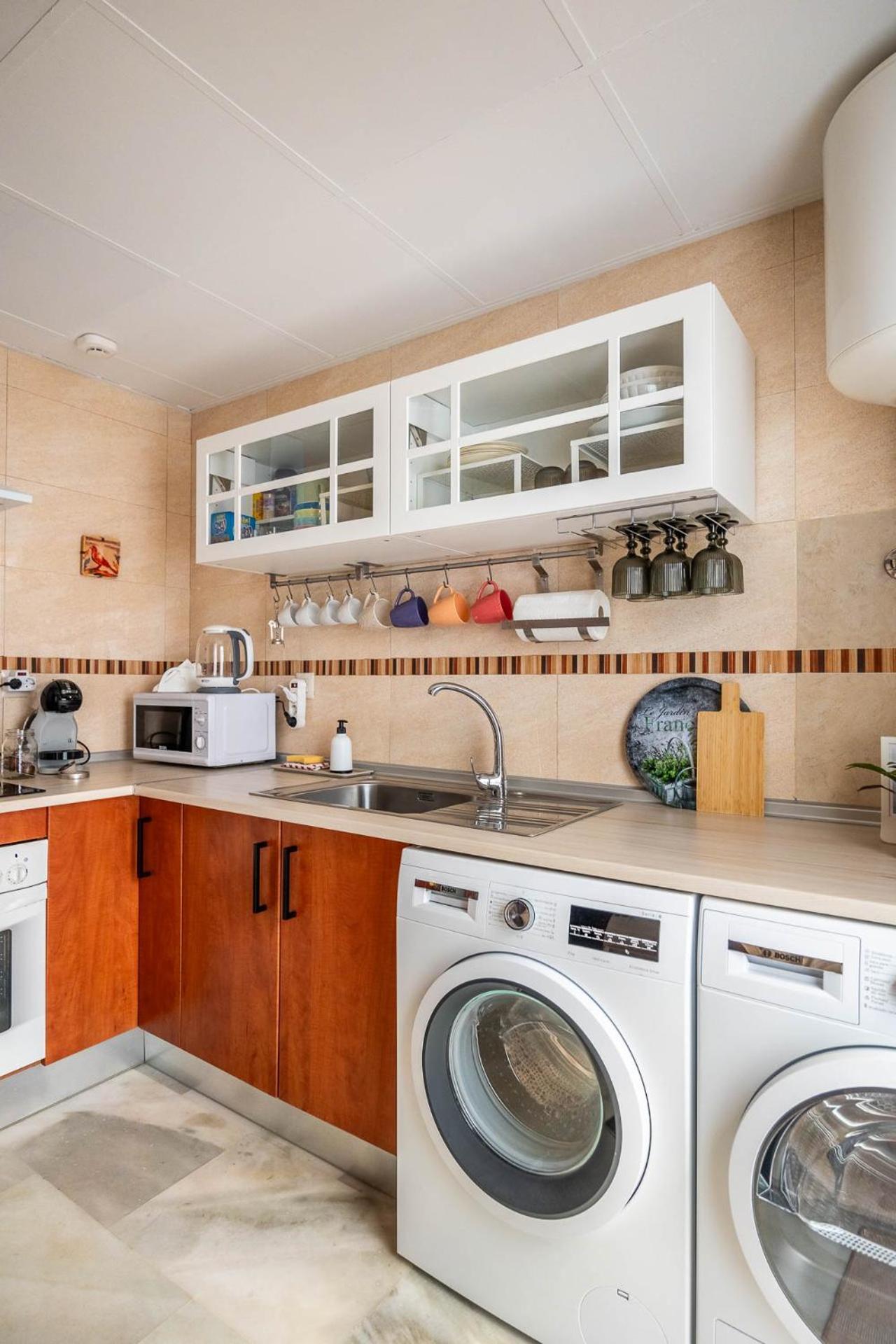 Piso Con Patio Privado Y Parking Nervion Sevilla Екстер'єр фото