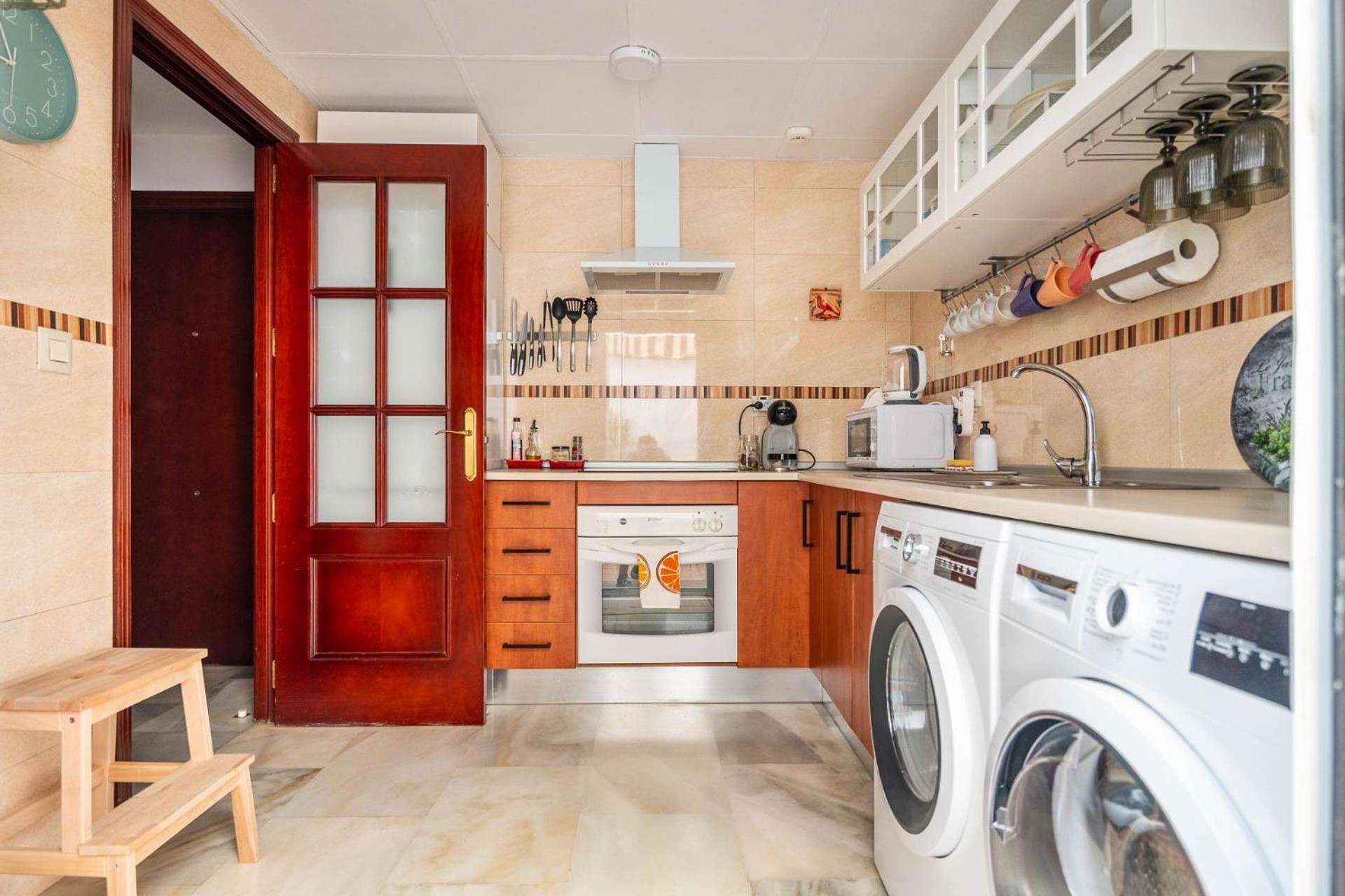 Piso Con Patio Privado Y Parking Nervion Sevilla Екстер'єр фото